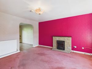 Living Room- click for photo gallery